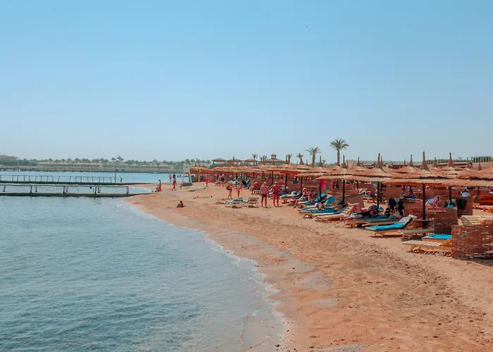 Resort Aladdin - Families And Couples Only