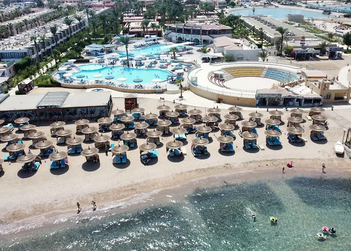 Resort Aladdin - Families And Couples Only